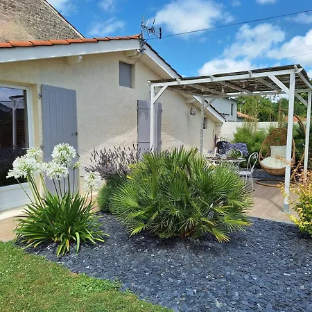 Florene A La Campagne Vakantiehuis Authon-Ebeon